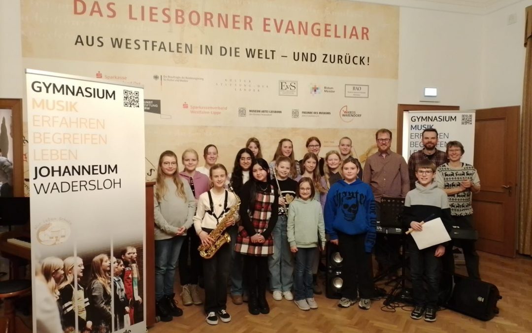 Musikalische Begleitung auf dem Weihnachtsmarkt der Museum Abtei Liesborn